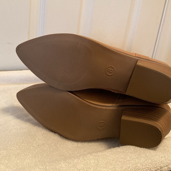 Universal Thread Light Brown Women’s Boots…size 8 - Picture 5 of 7